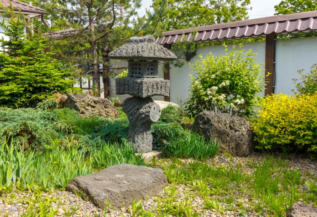 Японский сад у корпуса №1 2019. Отдых в Приморье.